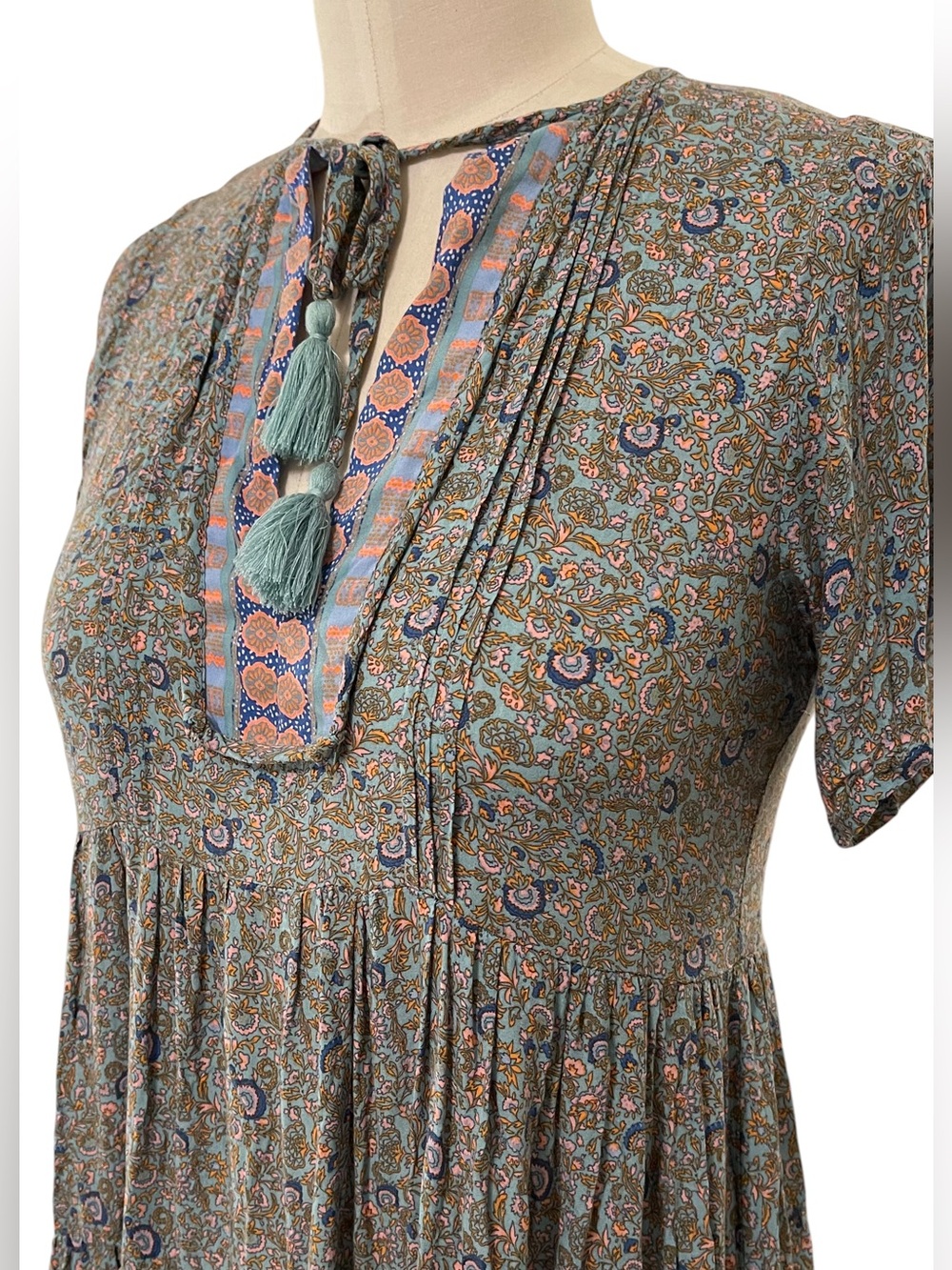 ❤️ Vici Boho Paisley Border Print Mini Peasant Mini Dress - Picture 4 of 8